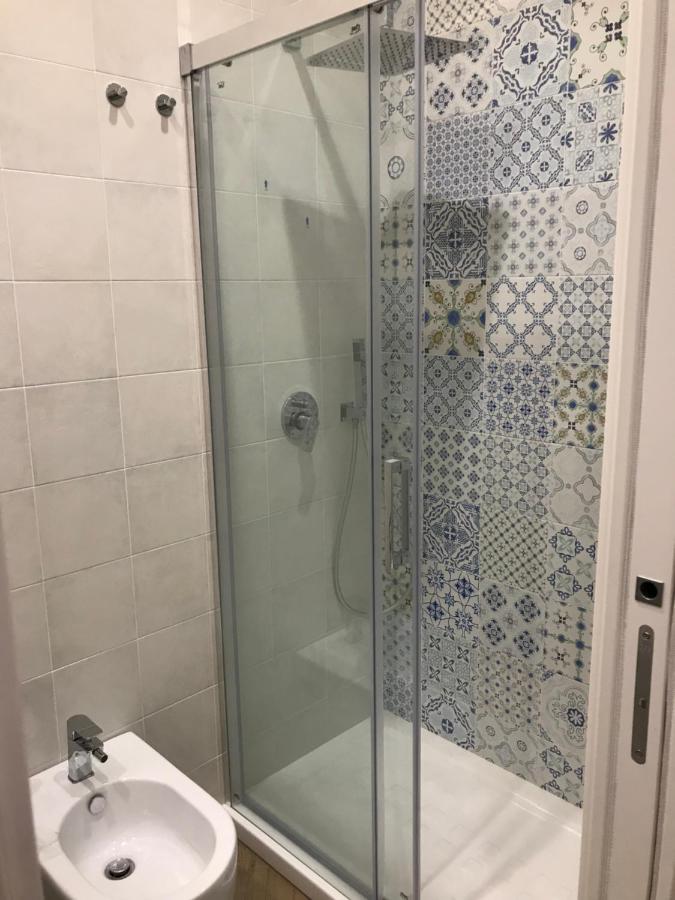 Ferienwohnung Domus Cordis Napoli Exterior foto
